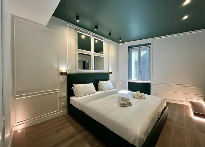 Private Luxury Fontana Di Trevi Apartment
