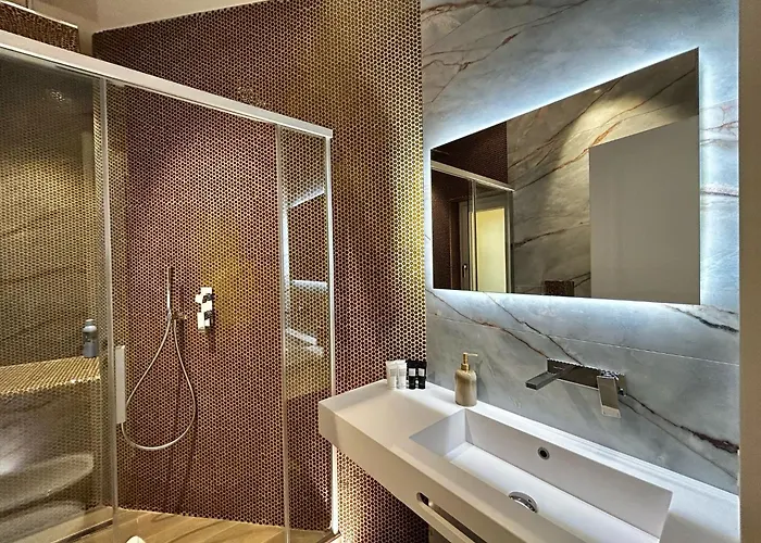 Private Luxury Fontana Di Trevi Apartment Rom