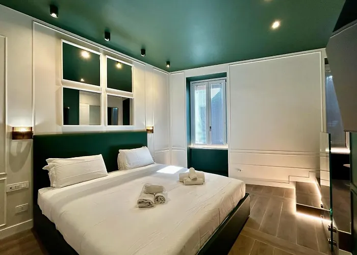 Private Luxury Fontana Di Trevi Apartment