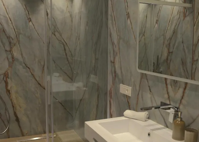 Private Luxury Fontana Di Trevi Apartment