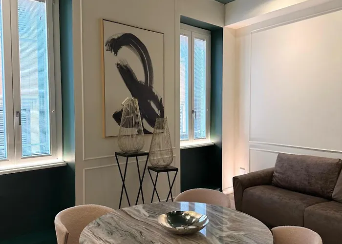 Apartment Private Luxury Fontana Di Trevi Rom